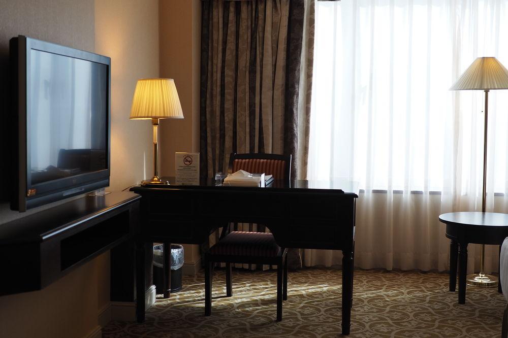 Hotel Kingdom Гаосюн Экстерьер фото