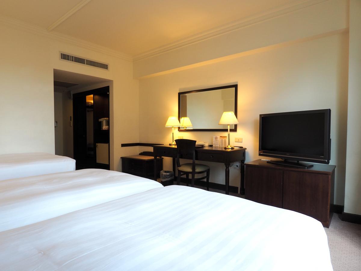 Hotel Kingdom Гаосюн Экстерьер фото